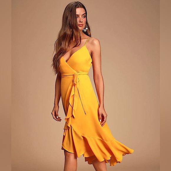 NWT Lulus Manhattan Moment Bright Orange Ruffled Midi Wrap Dress. Size medium. - Picture 8 of 9